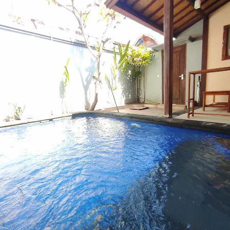 Villa Sahabat Gili Trawangan Exterior foto